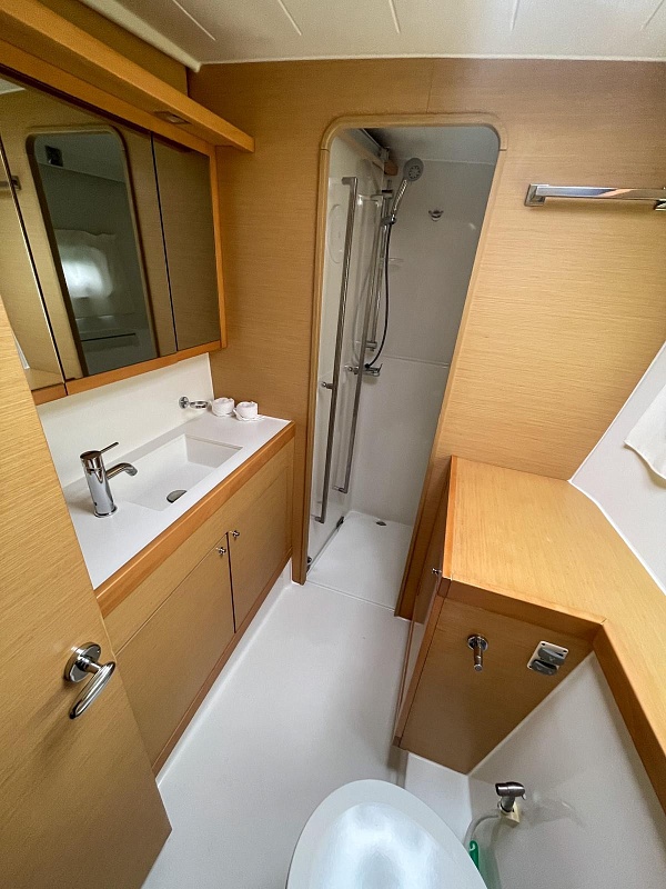 Аренда парусного катамарана Lagoon 400 S2 на Пхукете